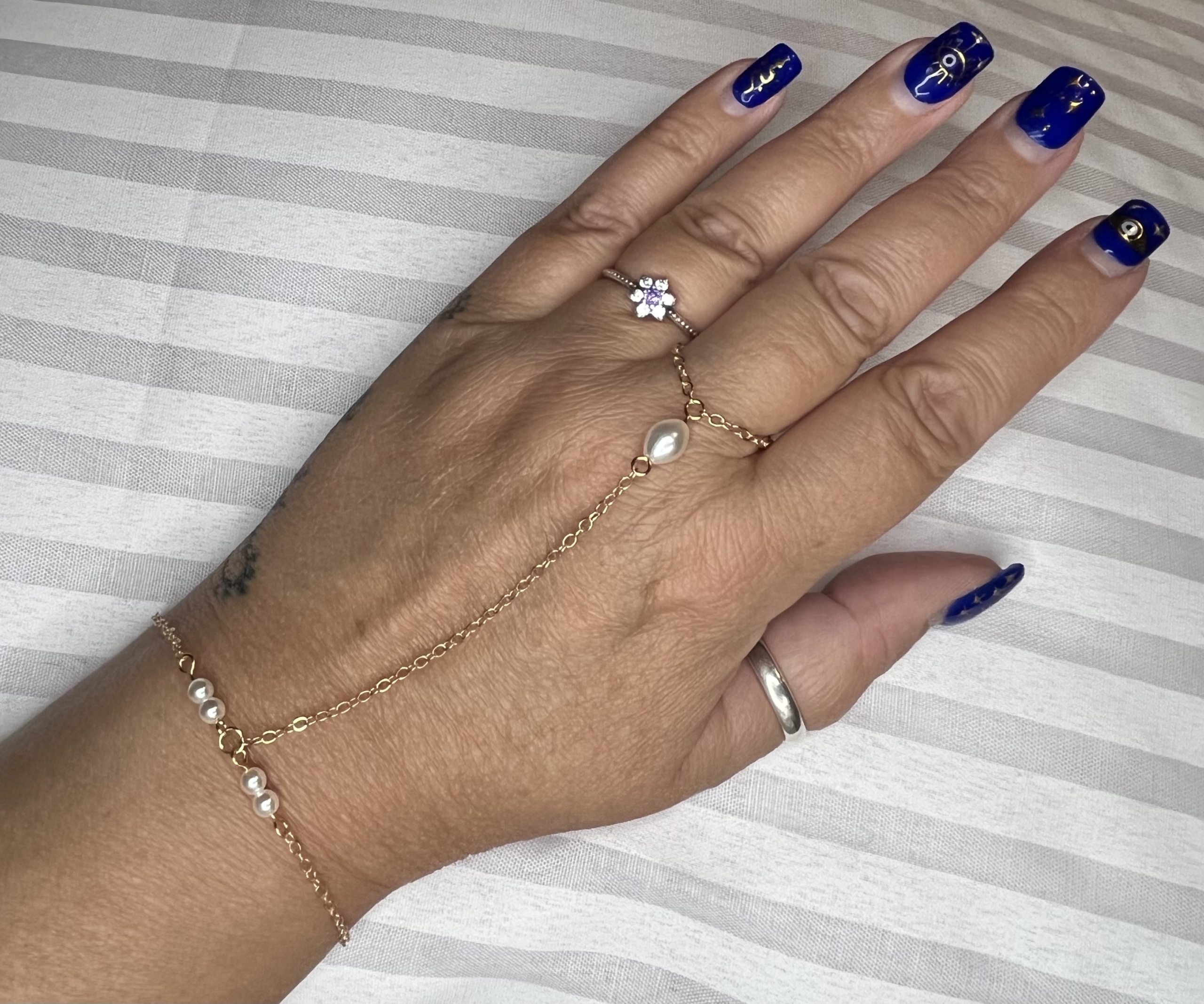 Gold & Pearl Hand Chain