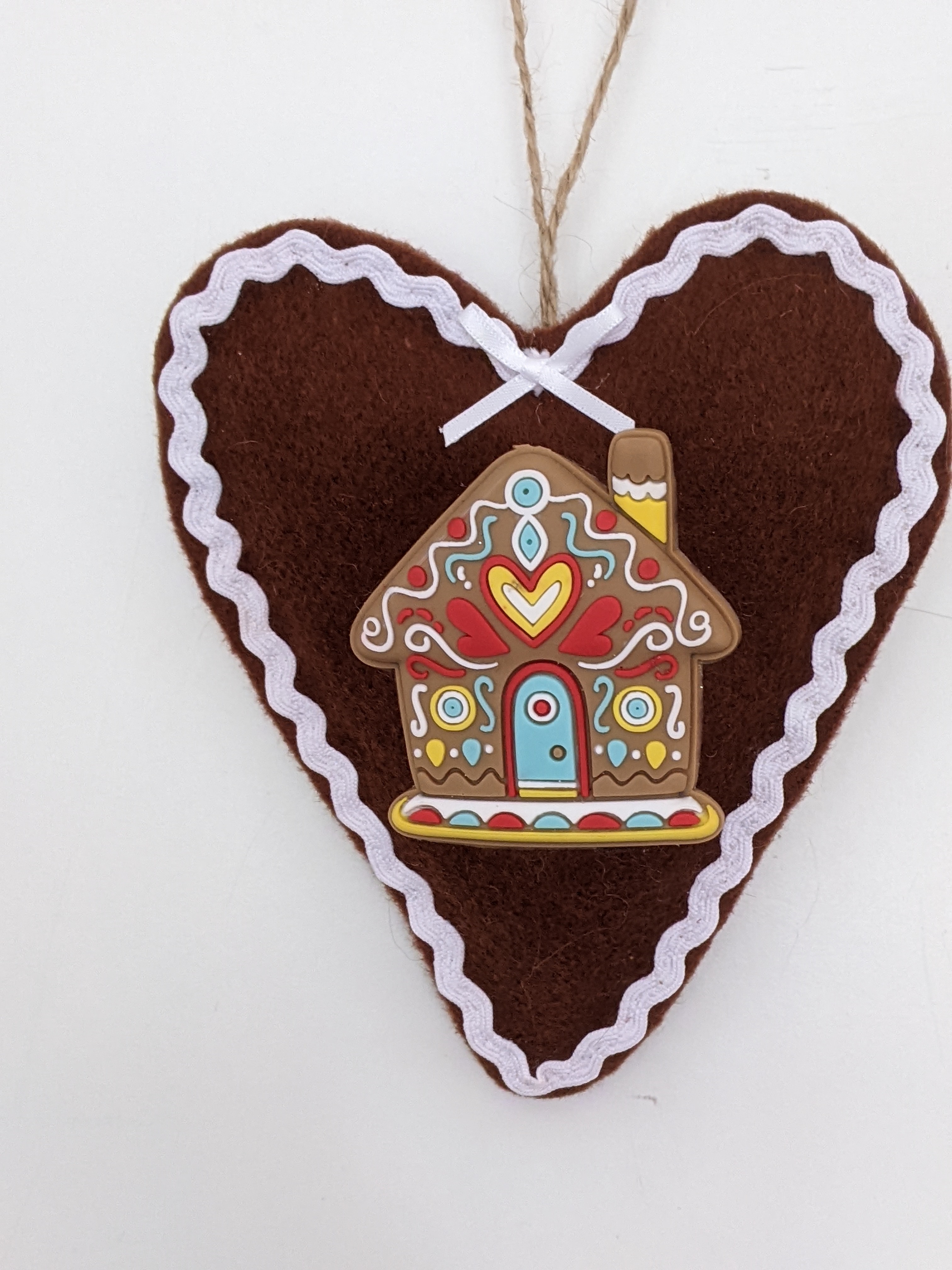 Gingerbread House on a Gingerbread Heart. Felt..