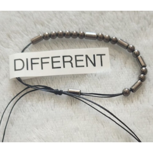 Hidden affirmation bracelet > Different
