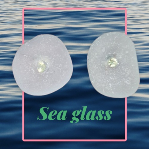 Seaglass peridot set stud earrings