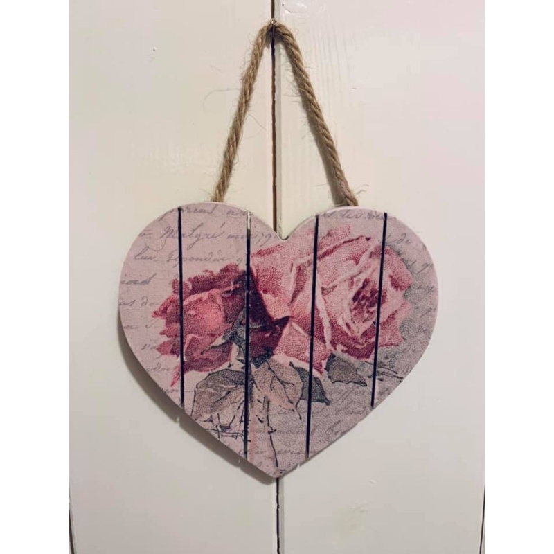 Roses wooden heart plaque