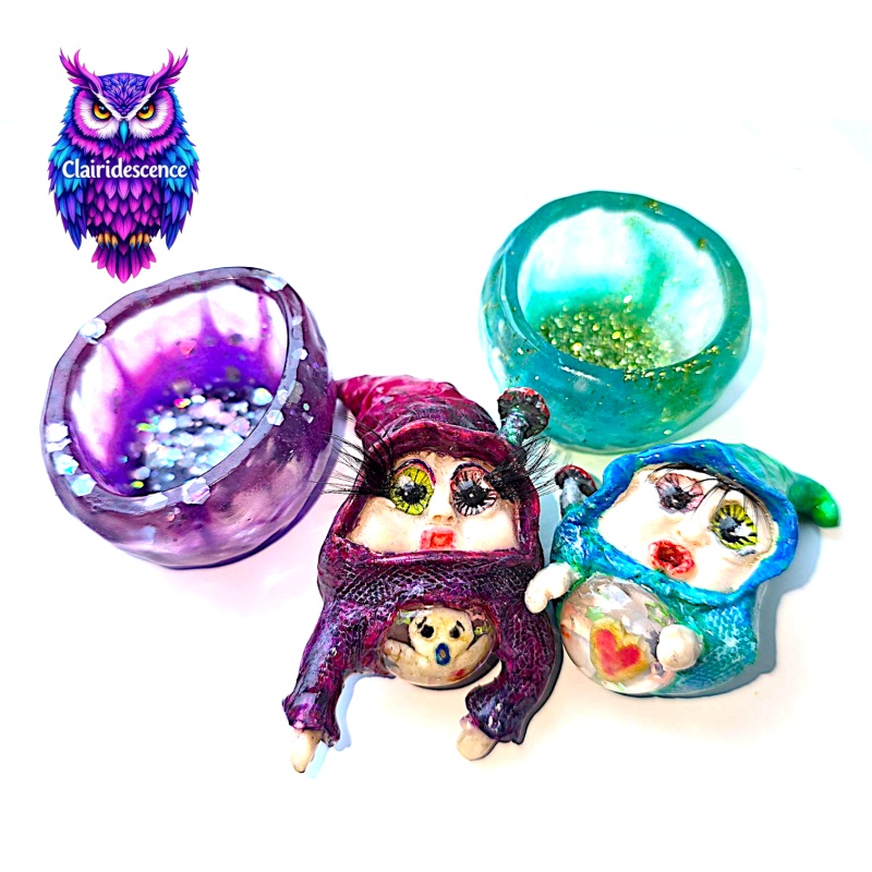 Sculpture - Odd-I Twins