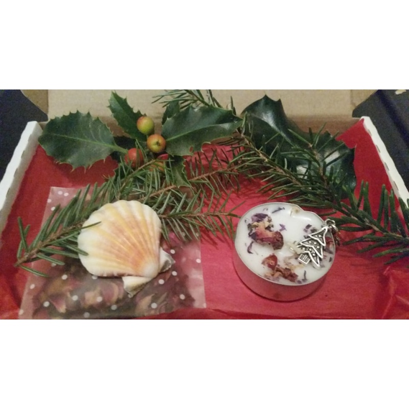 Yule Box for Desire and Yule Blessings, Harmony & Peace