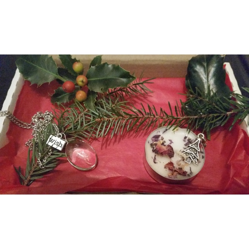New Year & Yule Box for To Make a Wish and Yule Blessings, Harmony & Peace