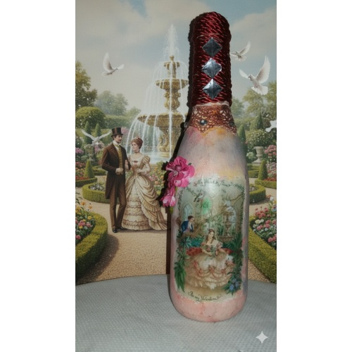 Vintage Lovers (Lovely Valentine's Day) decoupage bottle. Decorated bottle handmade. Hand painted. Witchy Altar tool